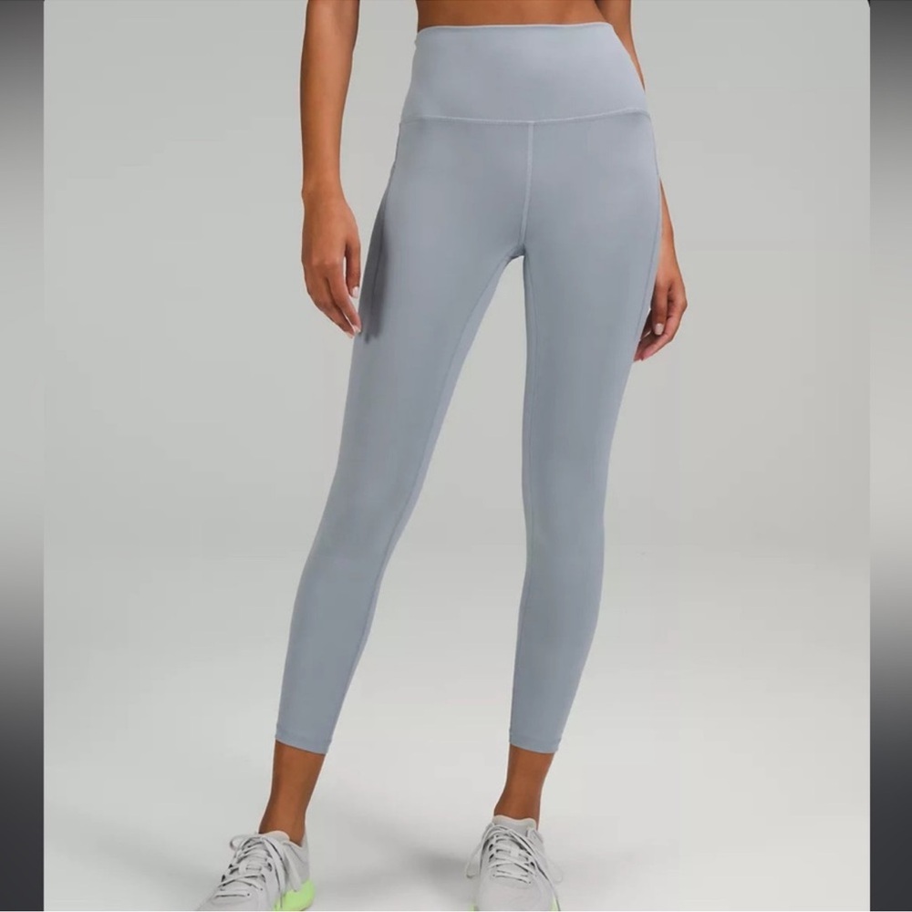 Wunder Train Contour Fit 23” - Chambray